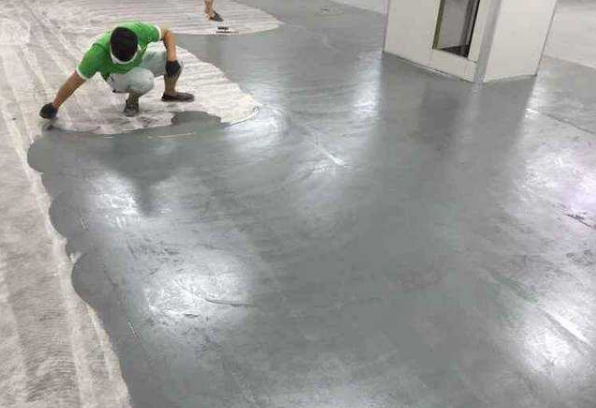 环氧地坪漆多少钱一平方？自己刷可以吗？